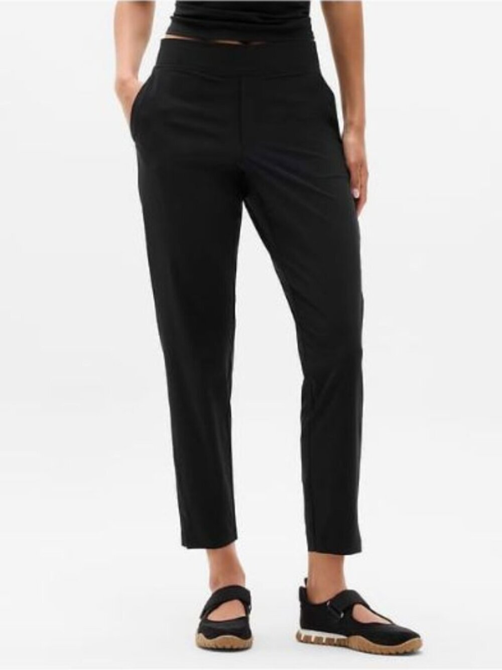 Athleta Women 8 Brooklyn Ankle Pant Black Performance Stretch Commute Travel
